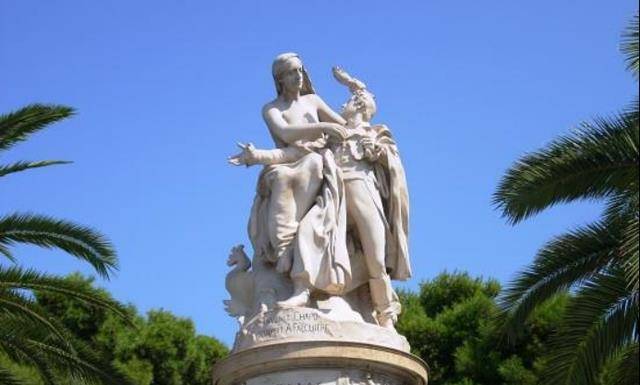 诗人拜伦,一个英国贵族,却为希腊独立献身,这一切源自他的童年