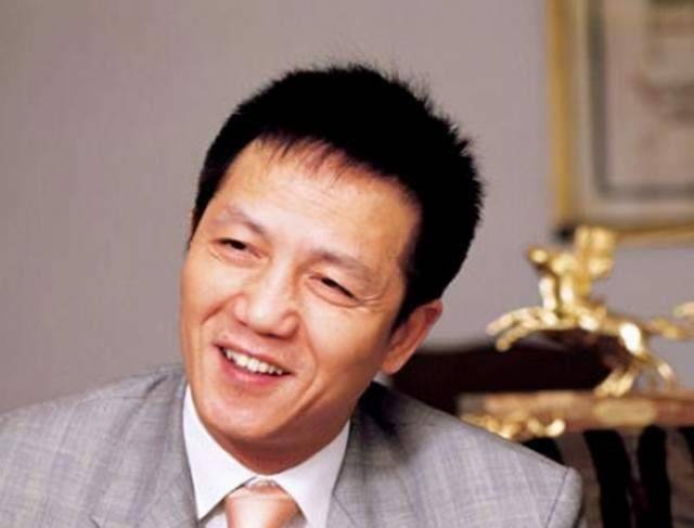 周正毅:梦想太大上海容不下,跑香港高调炫富,又回大陆蹲监狱