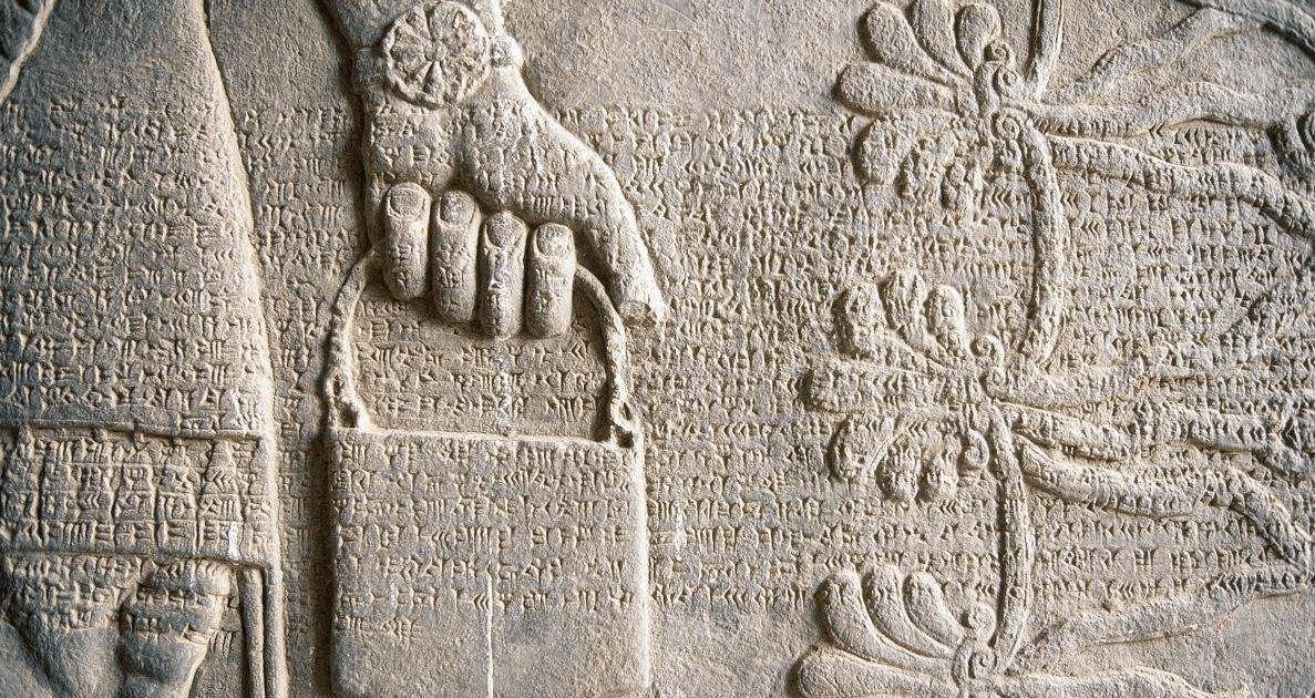 这是因为阿努纳奇人的年份相当于地球上的3600年,他们进行