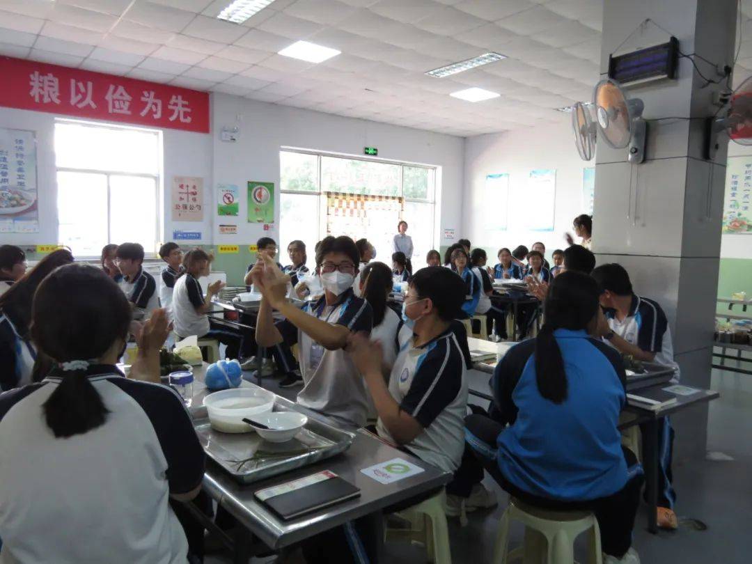 忻州市第六中学开展"爱劳动 悦生活"校园劳动技能比赛