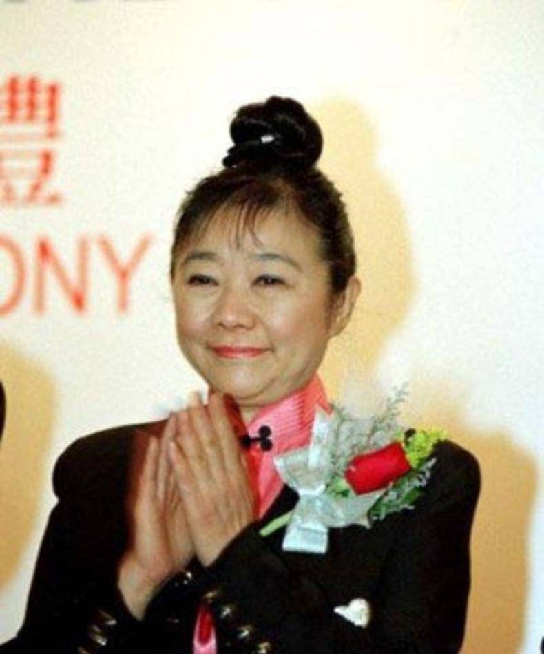 中国第一女首富,丈夫被绑架30年至今下落不明,830亿遗产全捐_龚如心