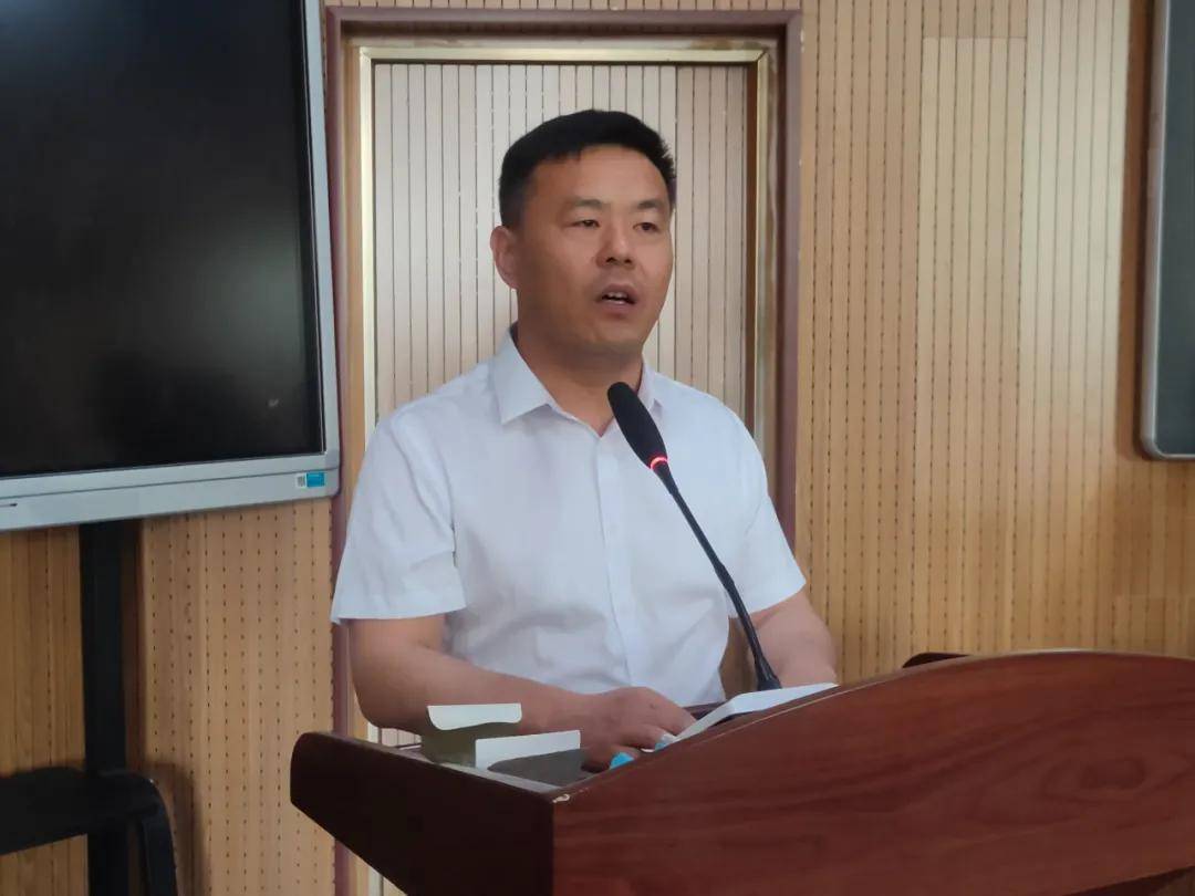 家校共育谱华章 护航成长育新蕊——忻州二中举行家长学校揭牌仪式