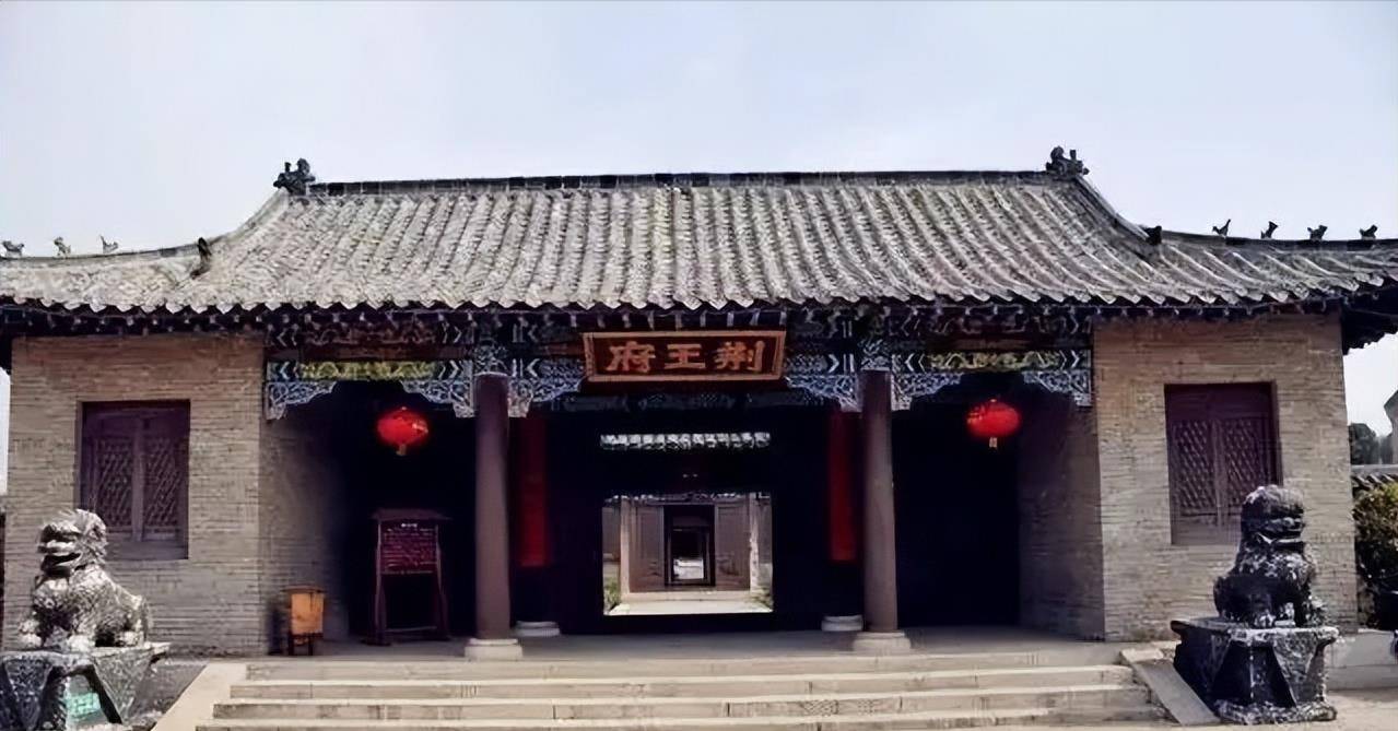 明代宗室恶性大案:荆王朱见潚囚禁母妃,残杀四位兄弟,霸占弟媳