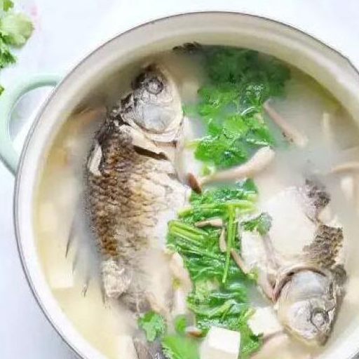 豆腐鲫鱼汤,鲜到掉眉毛,这样做一点腥味都没有