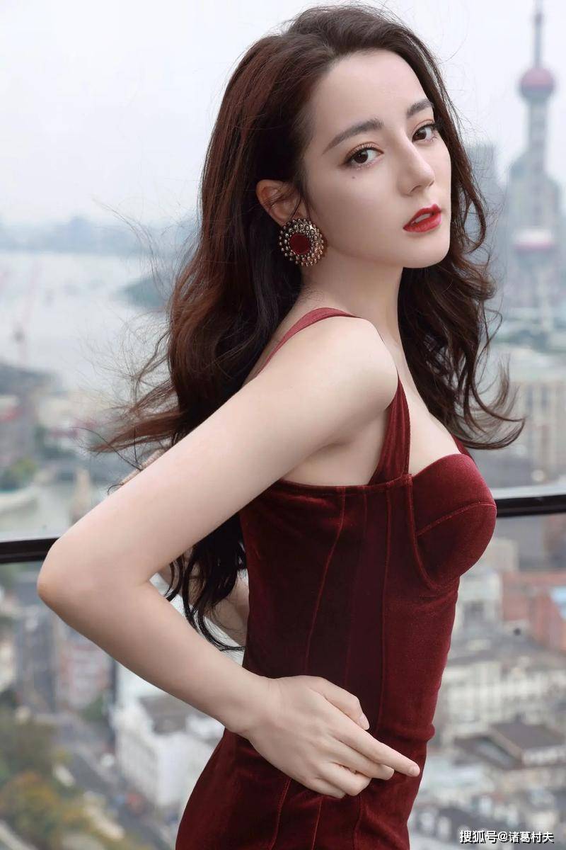 迪丽热巴这身材,究竟谁顶得住嘛!