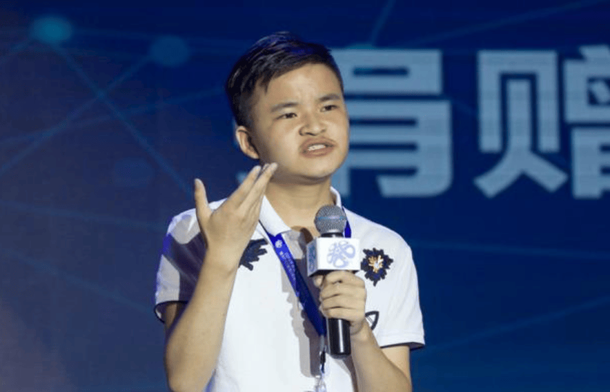 曾被姚明抱上北京奥运会,发誓考清华,16年后竟怎么样了…_林浩_同学