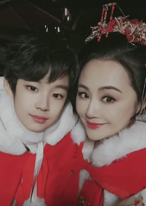 把这6个星二代放一起看,颜值差距一目了然_女儿_儿子_张庭