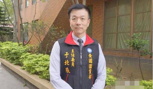 黄埔军校出身,却靠着一张贫嘴成为新星_北辰_台湾_大陆