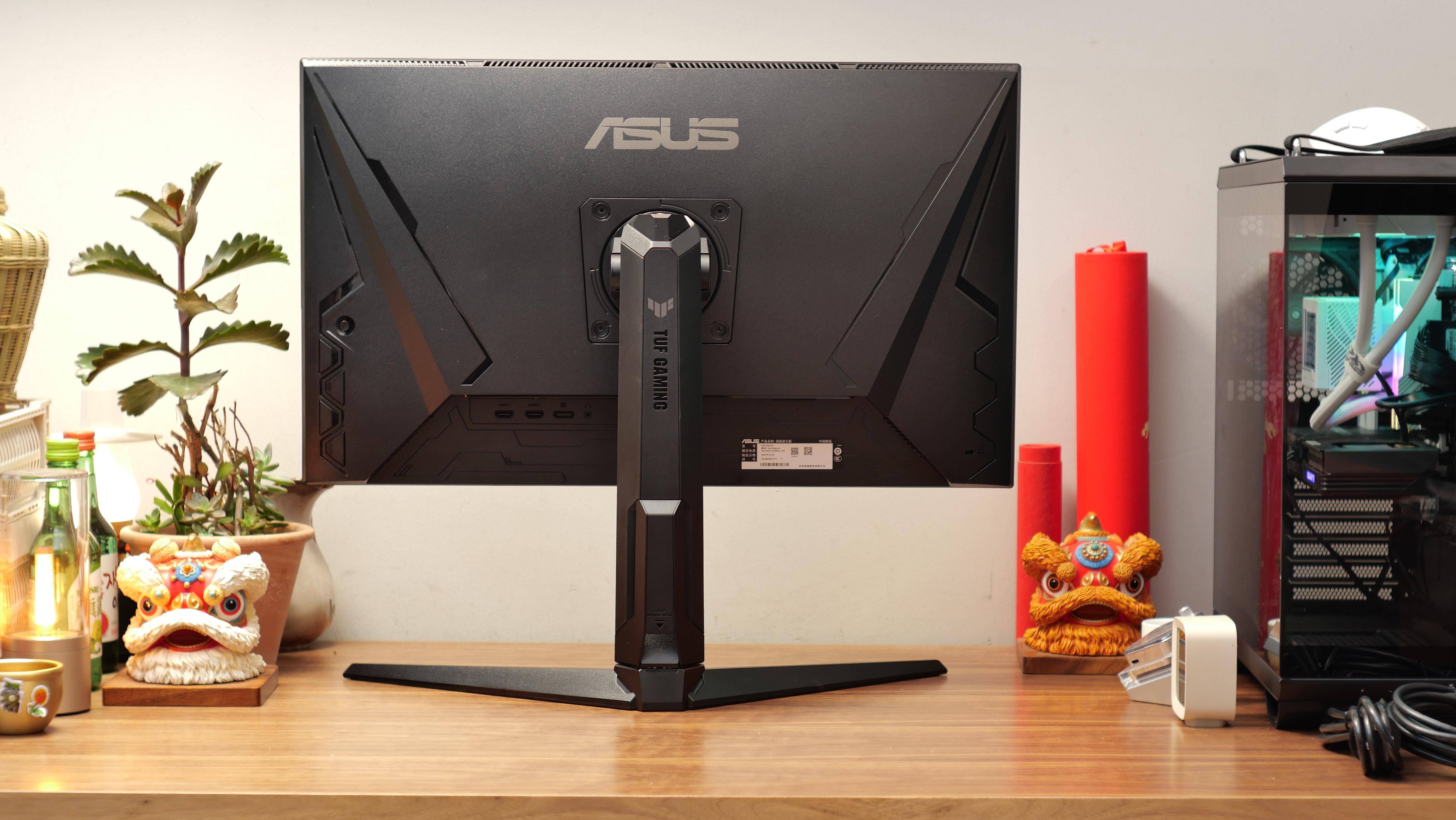 一千多元就能入手的华硕tuf gaming 电竞特工电竞显示器