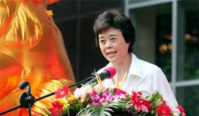 前女排队长:退役身居要职,推动国家体育发展,今坚强与癌症斗争