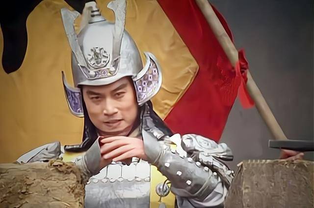 周仓硬扛赵云,活捉庞德,他的武艺水平如何?实际战斗力达到一流