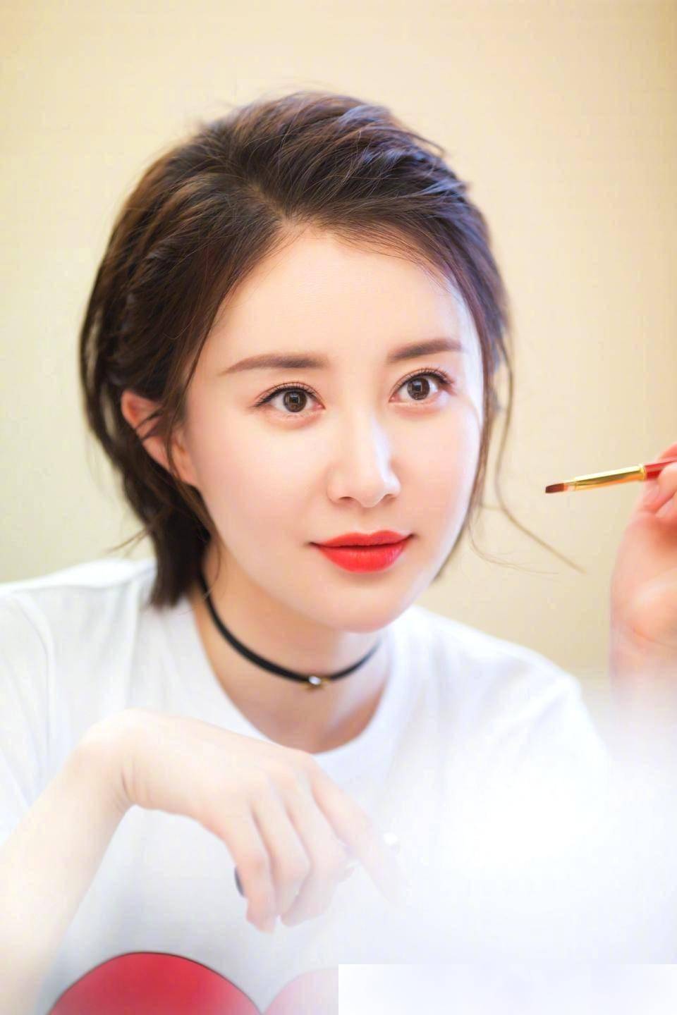 舒畅性感爆棚,35岁仍魅力四射,宅男心中的女神!