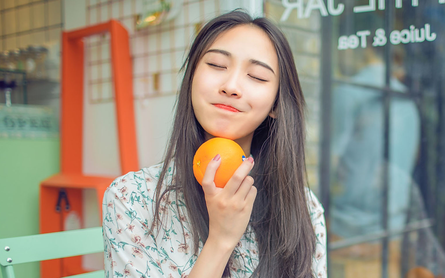 女生的性格照片图片