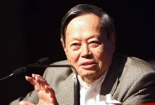 他是中国第一个数学博士,儿子获诺贝尔奖后更改国籍,他至死也没原谅