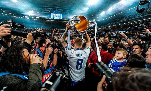 34岁巅峰告别皇马,生涯33冠成就令人钦佩_齐达内_欧洲杯_德国