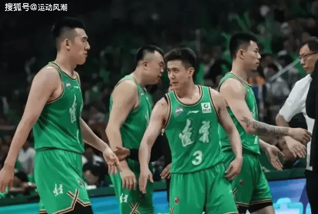 辽篮太太团:赵继伟演员,韩德君模特,张镇麟白富美,各有魅力