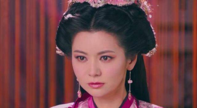 纳入后宫,因长得太美被杀,死后被世人唾骂几百年_张丽华_陈淑宝_女人