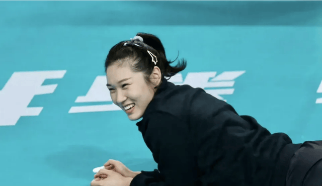 王梦洁再次遭受网暴,这一次非技术原因,而是被质疑善变疏远朱婷