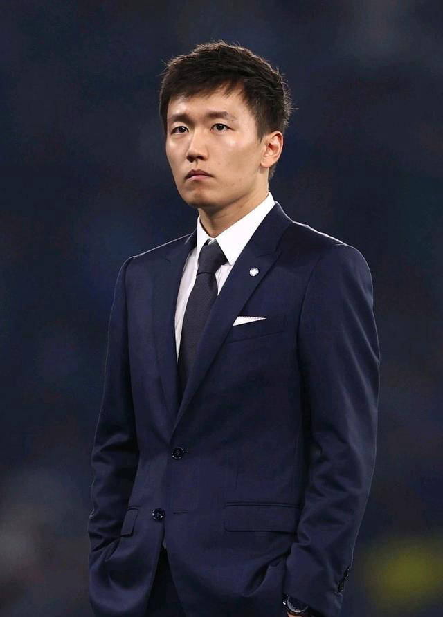 国米时代落幕!弃权谈资,张康阳无奈示弱,球迷困惑:金表梦碎