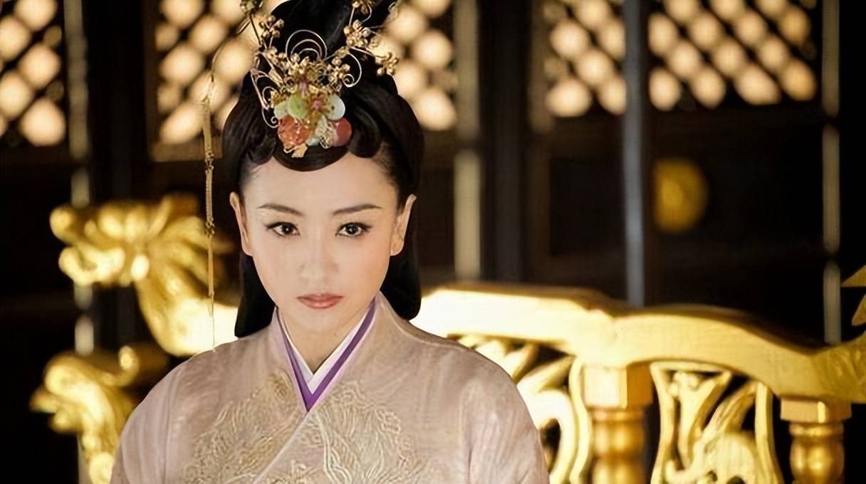 61岁祸乱朝政,72岁自刎而死,如今却被影视剧美化_陆令萱_高湛_历史
