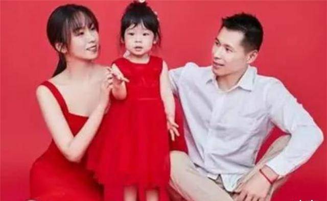 奥运冠军张成龙,出身普通却被富婆倒追,如今身价过亿生活甜蜜