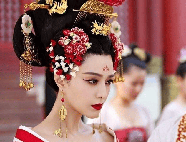 12星座的代表古装美女,摩羯座是武则天,天秤座是紫霞仙子