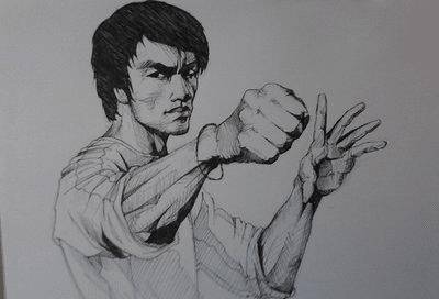 美国自然也不例外,当时也是有很多人是深受李小龙的影响,在大街上也