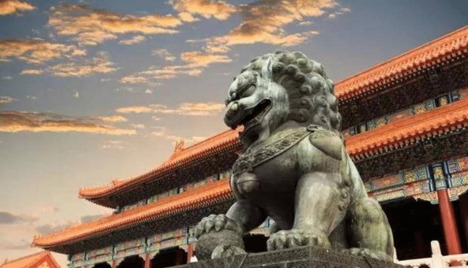 从石狮发展经历,探寻其成守门