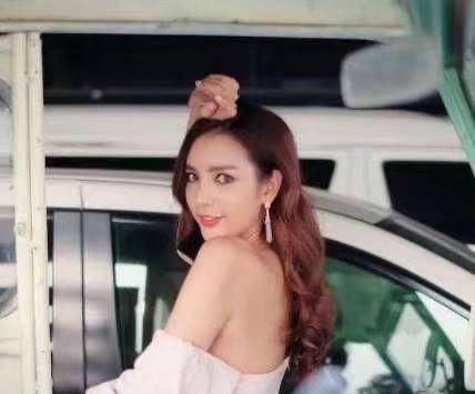 北京小伙爱上泰国"最美人妖",为爱远赴泰国定居,如今怎样了?