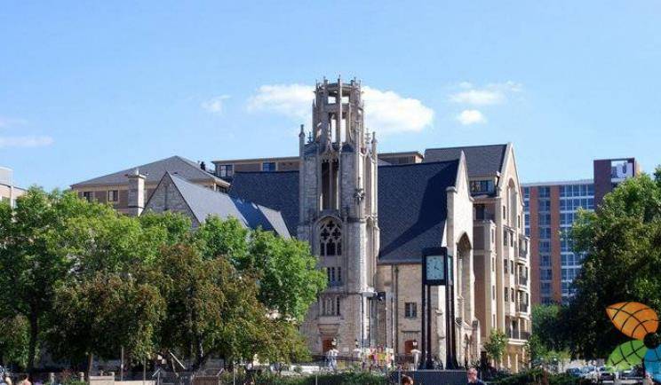 麦迪逊分校"是美国大学协会和十大联盟创始成员",有着公立常春藤大学