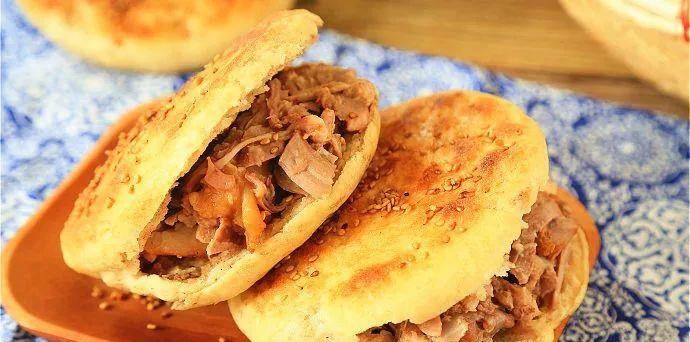 从隆宗门小吃街到军机处前的炸油鬼儿,早点铺子见证了清朝的兴衰