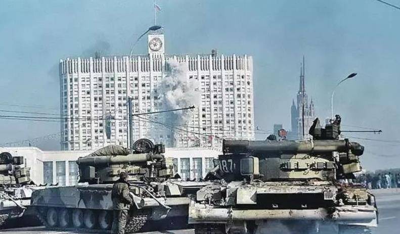 幸运的是,俄罗斯还有一个普京;不幸的是,俄罗斯只有一个普京