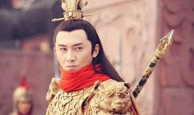隋唐中,为什么李元霸的师傅不让他杀用镗做兵器的人?