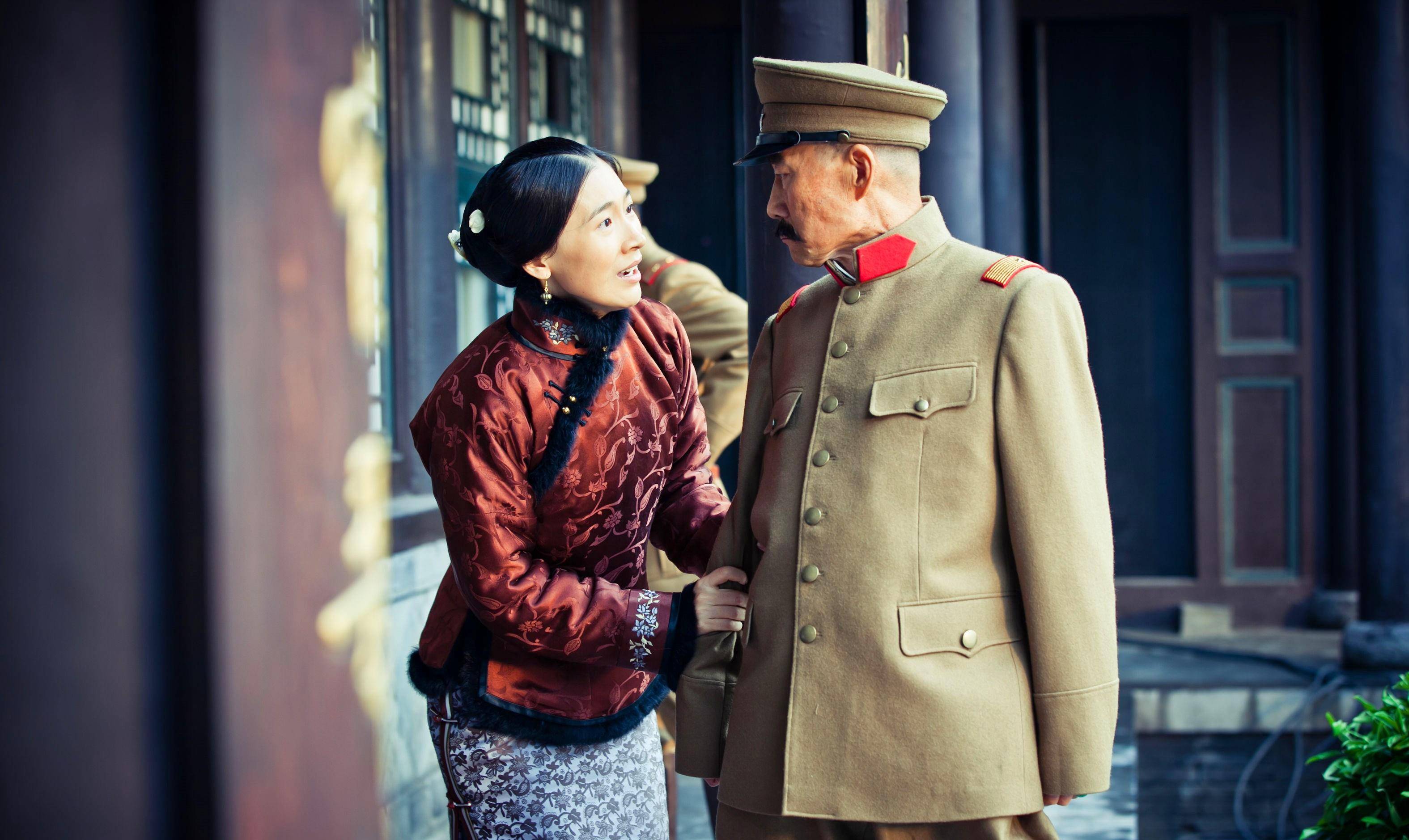 张作霖遇袭身亡后,四位美貌的姨太太结局如何?有一点很相似