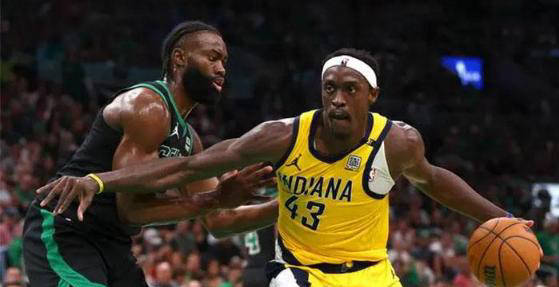 nba季后赛精彩瞬间!历史再度铭记,华兹对欧文回应,独行侠胜算揭晓