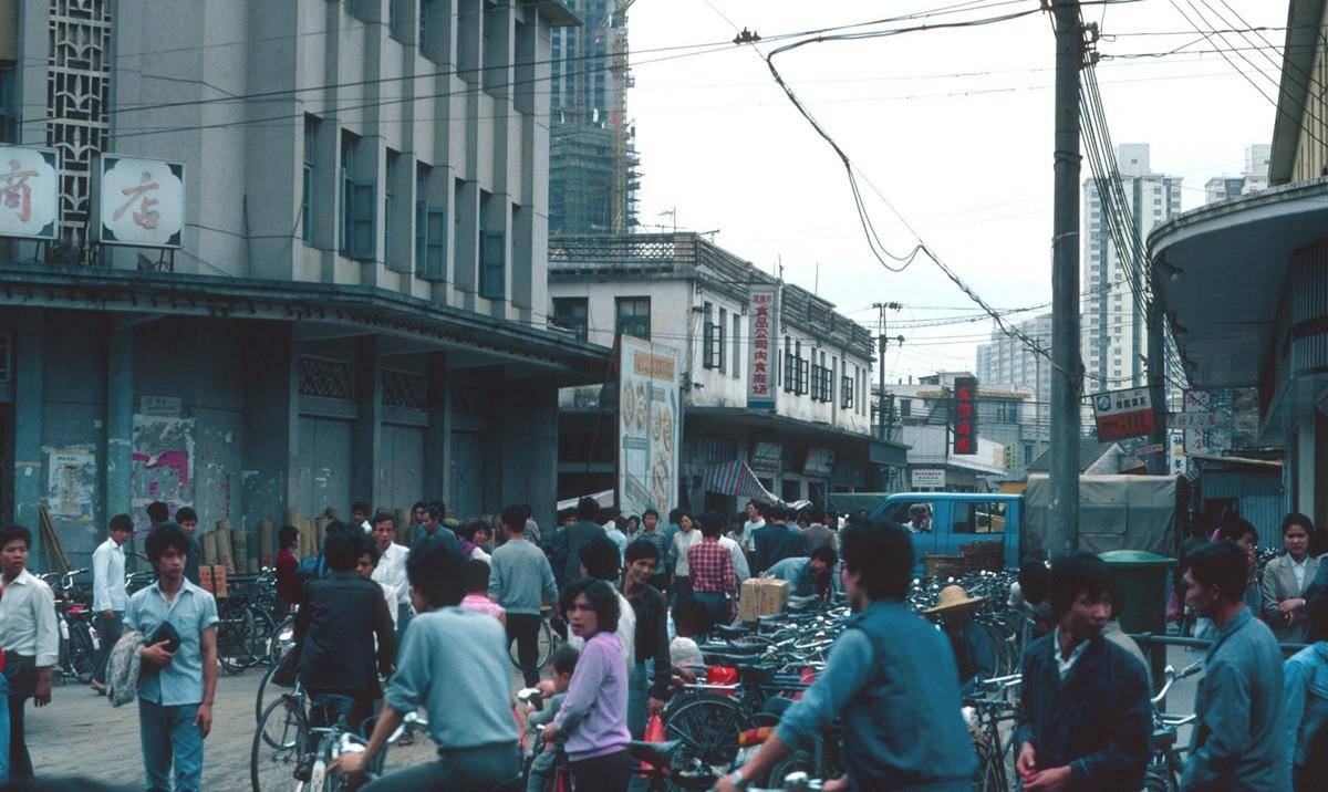 老照片:1984年的深圳,发展刚刚起步,看起来还像一座小县城