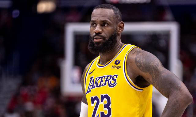 历史前十得分王排名揭晓:詹姆斯居首,乔丹次席,库里登顶第十!