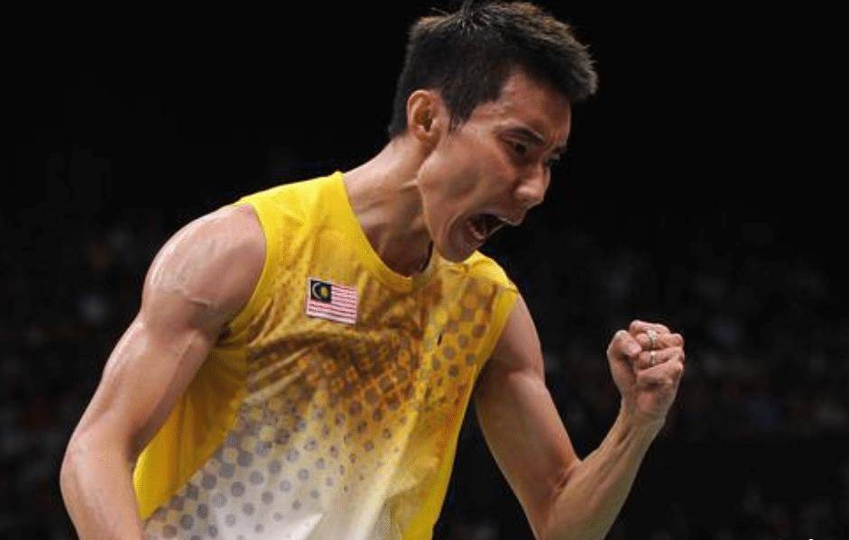 李宗伟抗癌:电疗33次喉咙全烂,吃饭要喷麻药,老婆整天以泪洗面_林丹