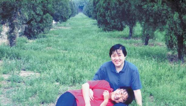 王小波去世后,李银河与"女身男心"司机相恋:坦言会考虑结婚!