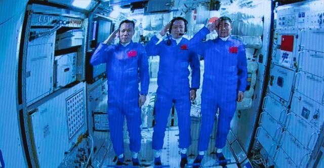 航天英雄刘伯明:家贫自小耐吃苦,恩师"慧眼识珠"找他当女婿