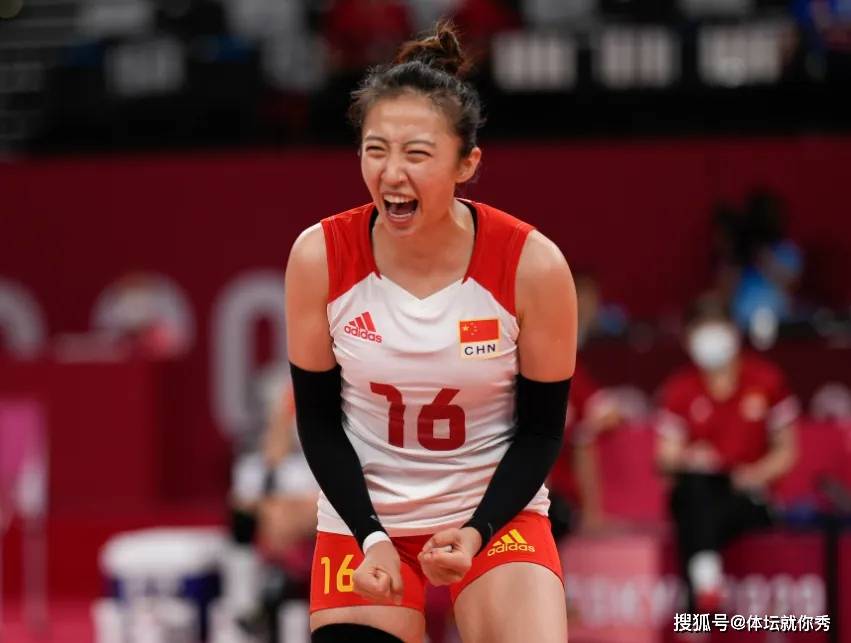 丁霞搭档朱婷?蔡斌奇葩阵容,张常宁替补,女排志在必得