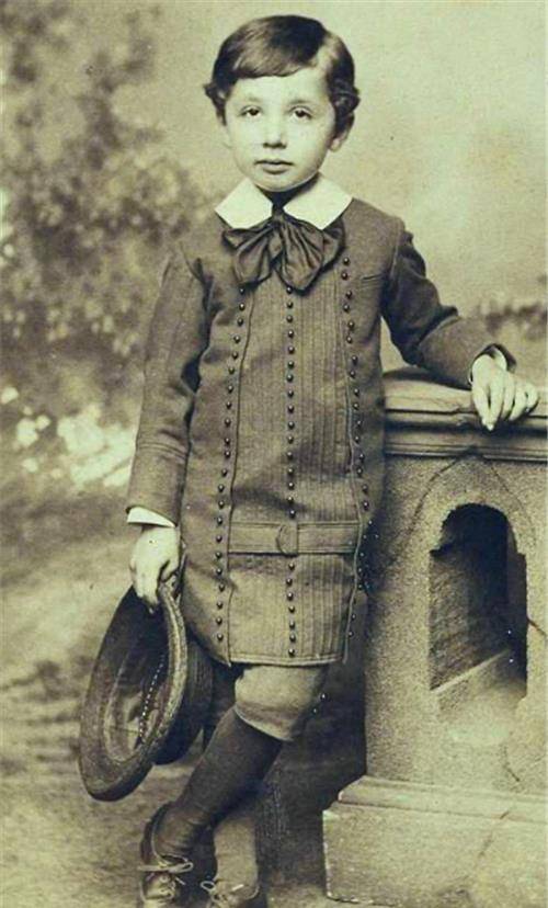 话,护士却理解错了,最后大脑被切成了240片_托马斯·哈维_美国的_进行