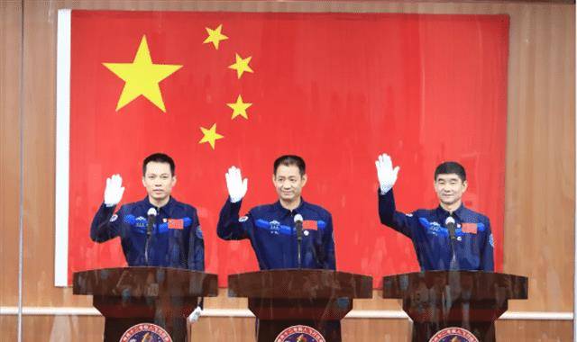 航天英雄刘伯明:家贫自小耐吃苦,恩师"慧眼识珠"找他当女婿