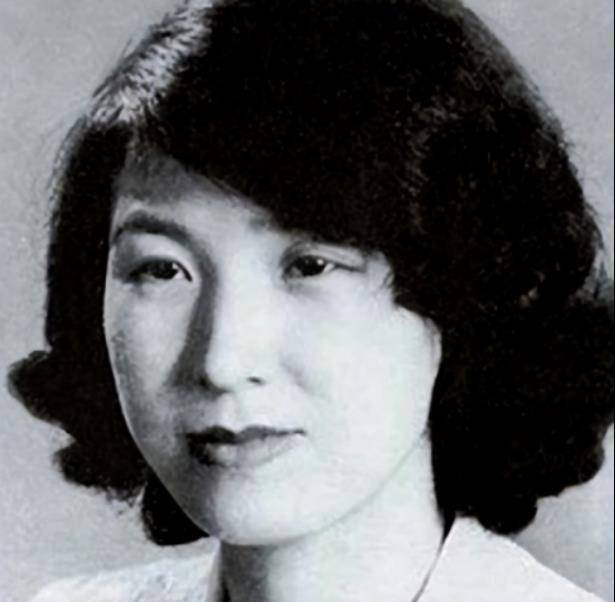 溥仪福贵人回忆:最后一次见婉容时,面如枯槁的她哭着不让我走_李玉琴