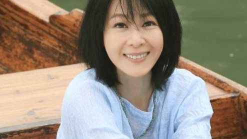 最终也等到了她的幸福,结婚生子,而当了妈妈之后的刘若英,完全可以用"