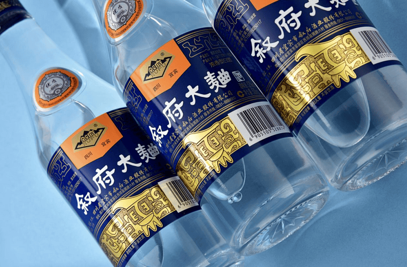 "热辣滚烫"43年, 叙府大曲(蓝标)用"精酿"锻造长青根基