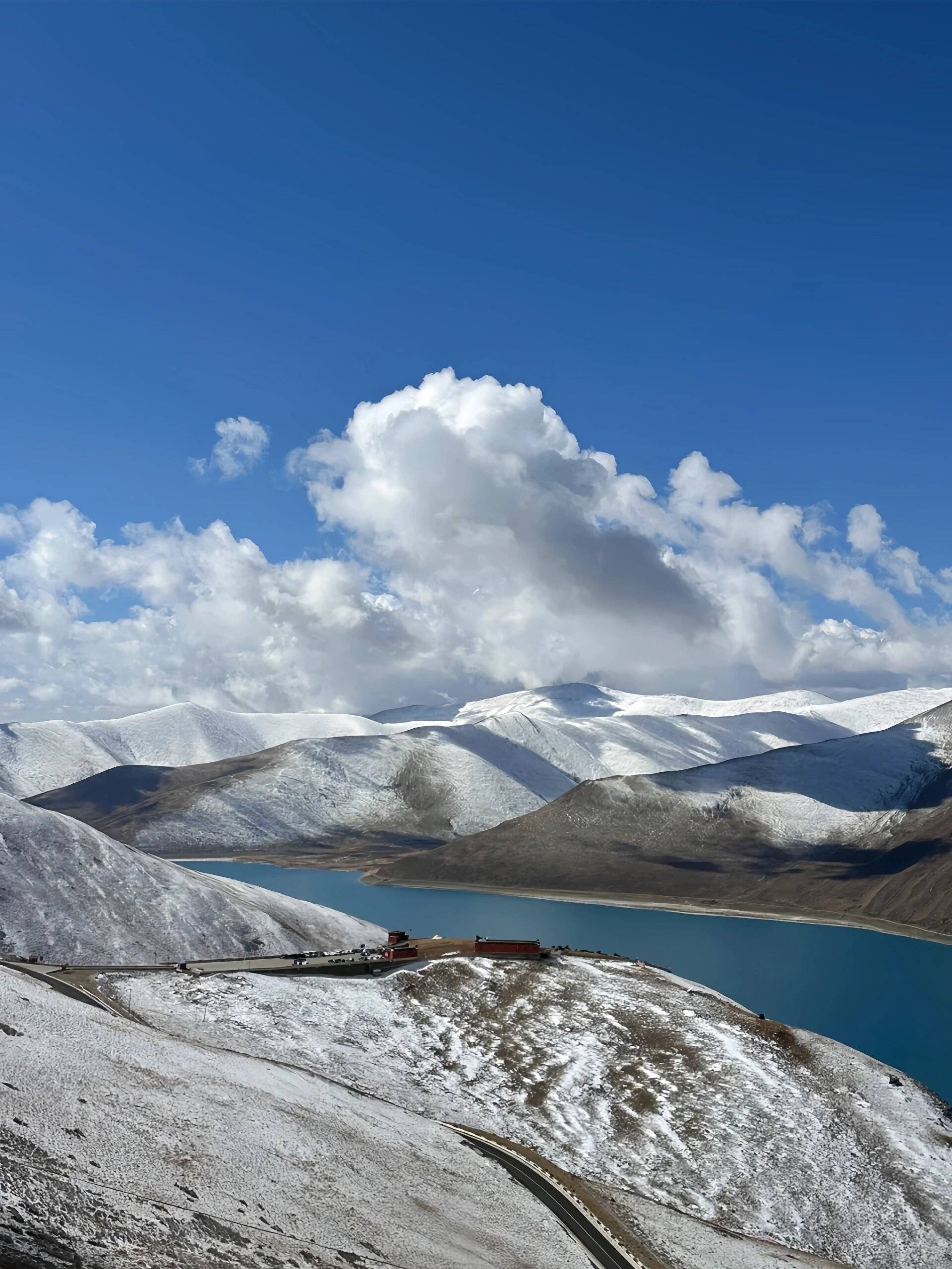 第二天:拉萨>米拉山隧道>薰衣草花海【骑马射箭】>巴松措【5a级景区】