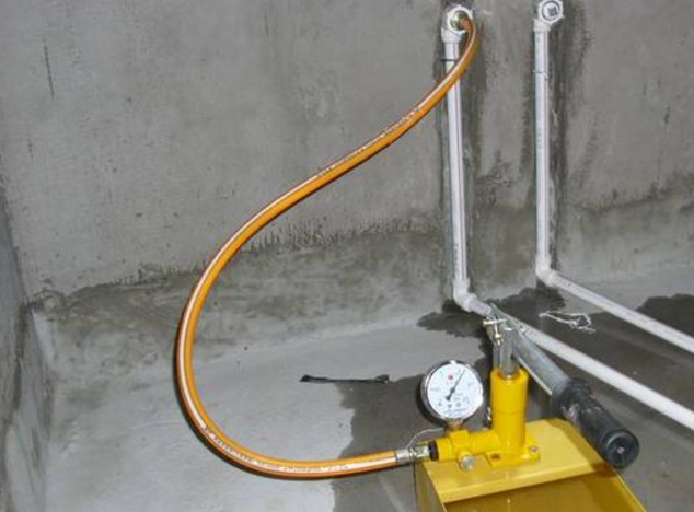 水管试压到底该怎么试,才能保证不漏水?看看你家做对了没