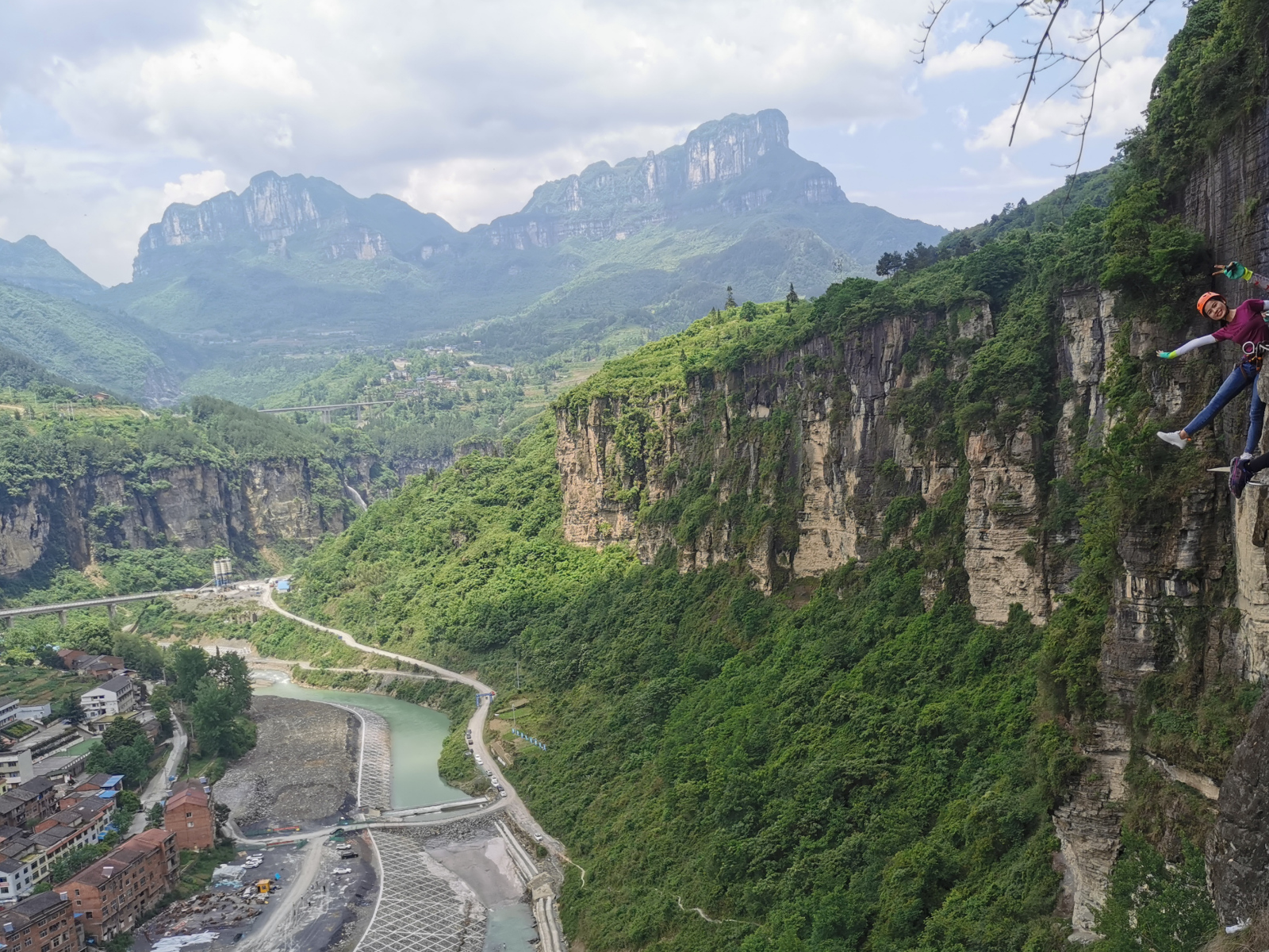 金佛山飞拉达图片