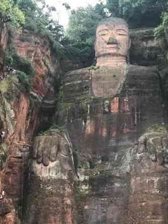珠海普陀寺首届21天华严法会圆满,举行圆满佛供送圣回向等仪式,普利人